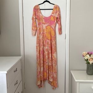 - FREE PEOPLE beautiful maxi dress